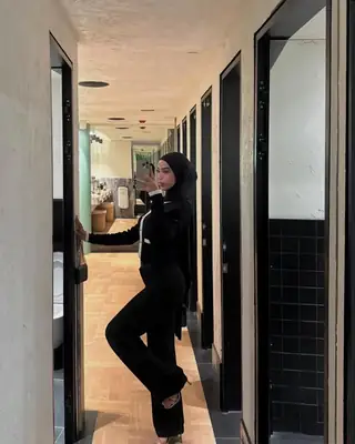 İstanbul Simge Canlı Görüşme Fotoğrafı İSTANBUL DORUK 2026 İstanbul Elit Sarışın Escort Bayan Numaraları - DRKCNAY ELITE %100 GERÇEK - Simge Canlı Görsel