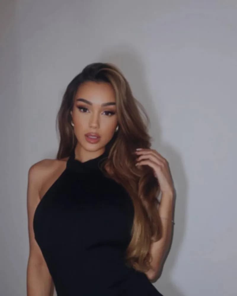 İstanbul Beşiktaş Selin Escort Escort Bayan İlan Fotoğrafı